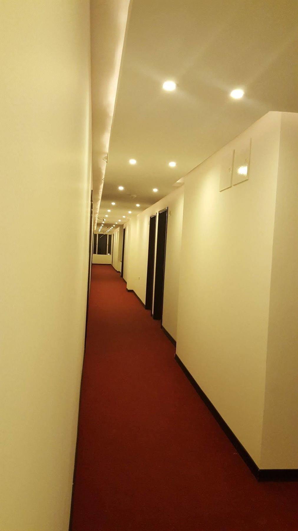 Hotel Ayenda 1063 Golden 4*