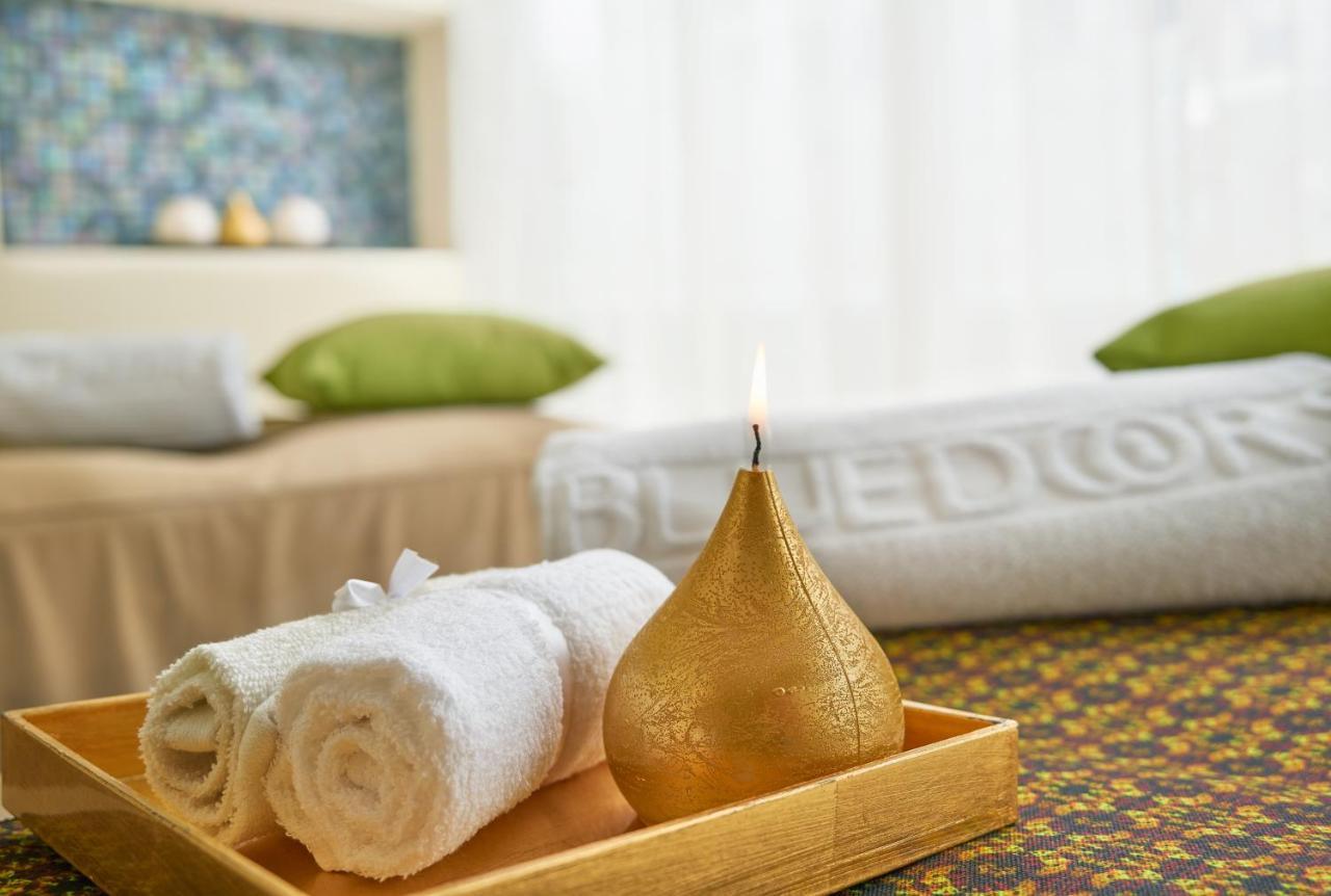 100 Luxury By Preferred Bogota