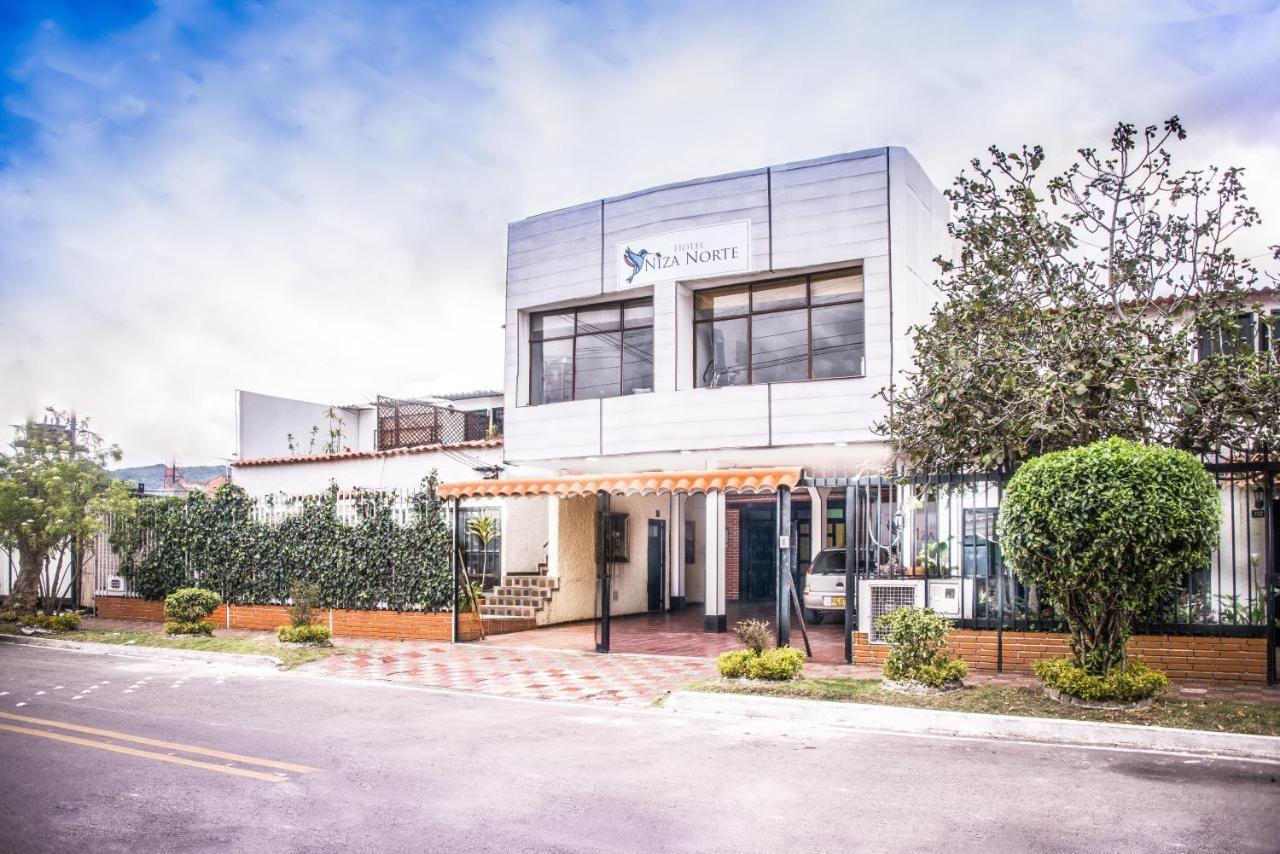 Acomodação com café da manhã  Niza Norte 3*
