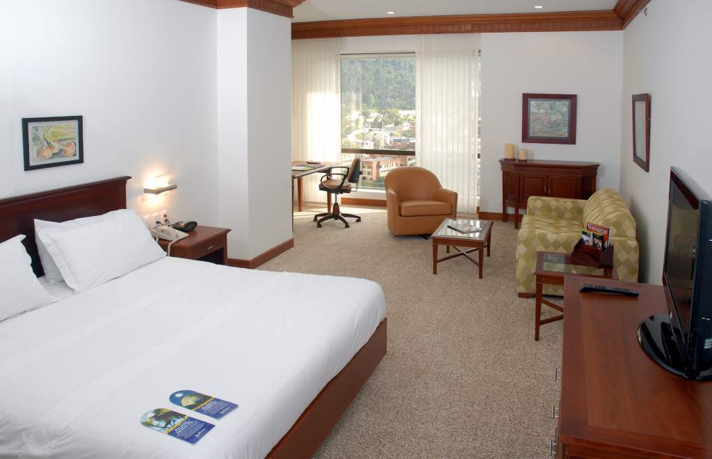 Hotel Nh Collection Royal Teleport