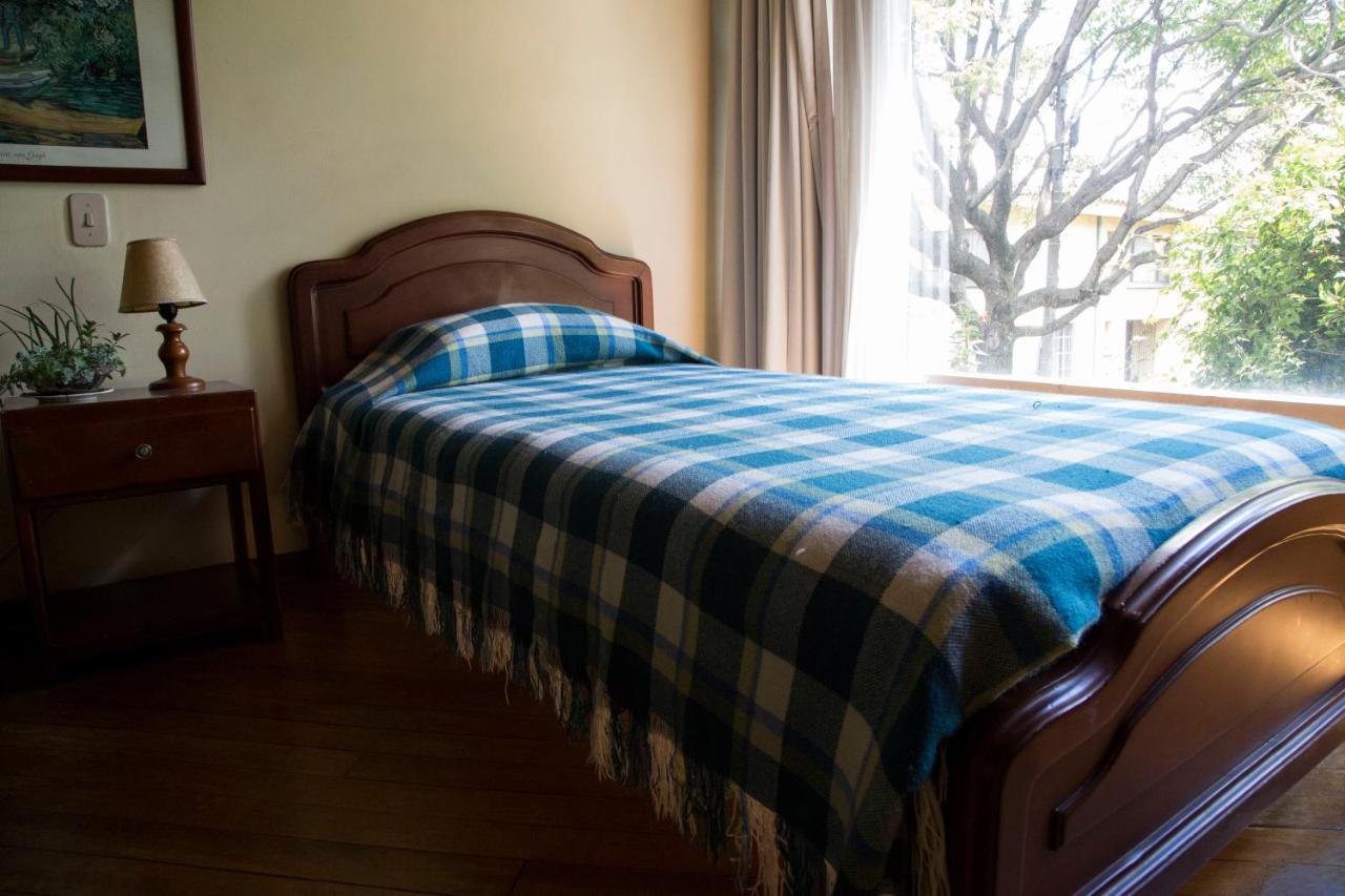 Hostel Real *
