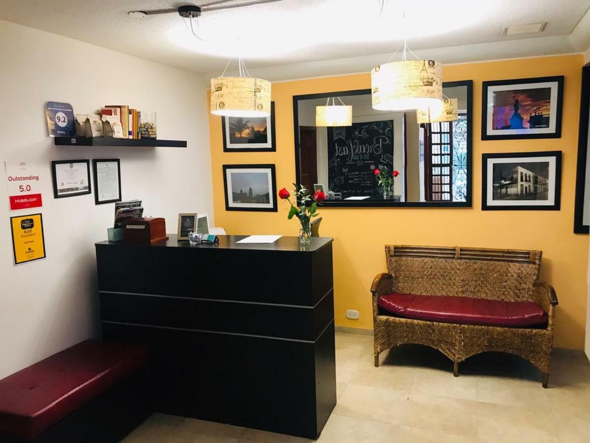 Acomodação com café da manhã  Casa Prada Bogotá