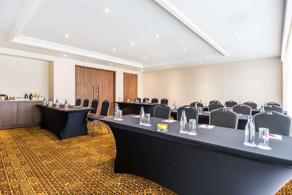 Nh Collection Royal Teleport Hotel 5*
