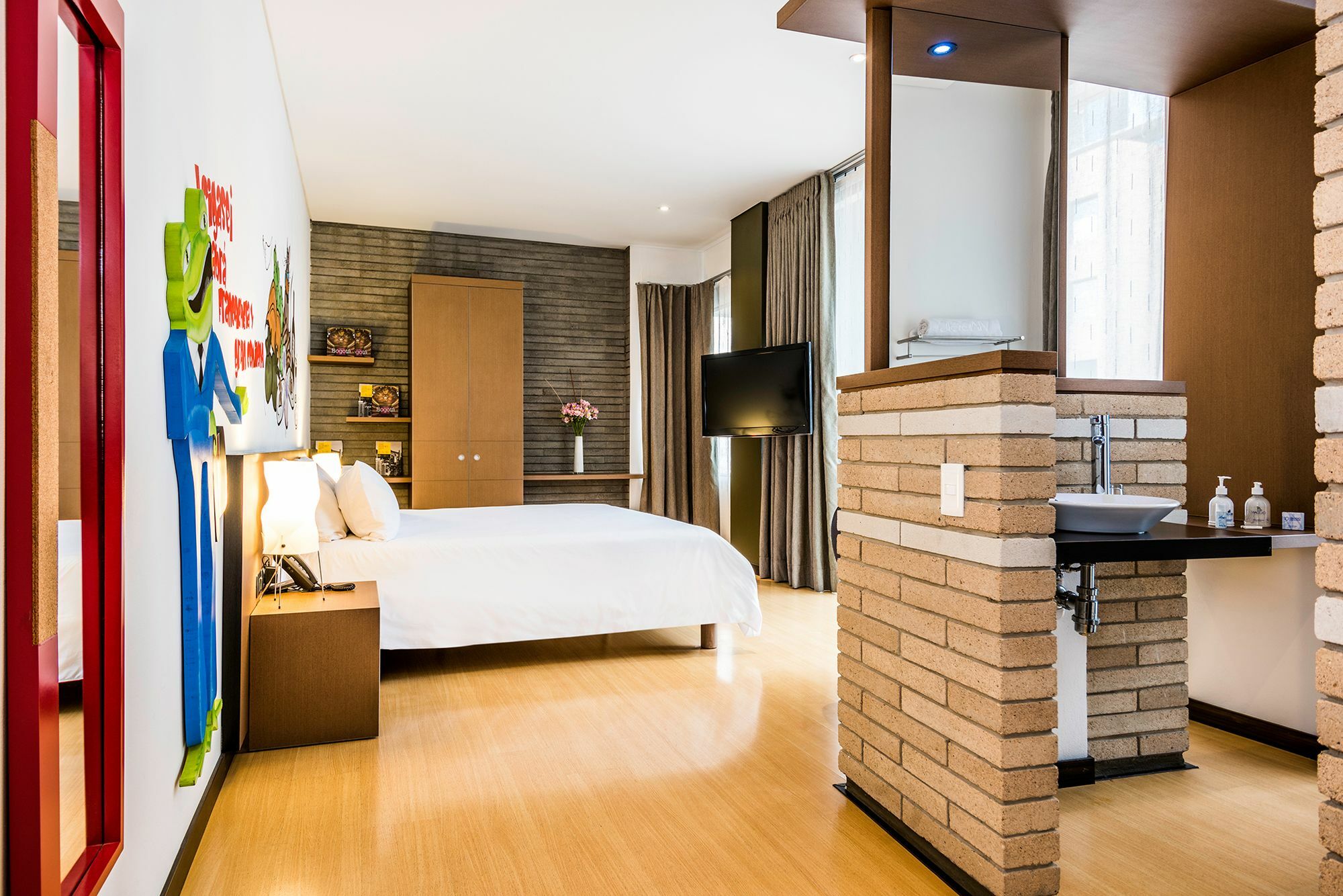 Viaggio Nueve Tres Hotel