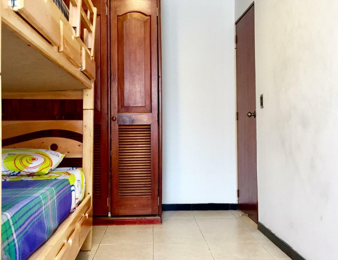 Hostel Lively Chapinero *