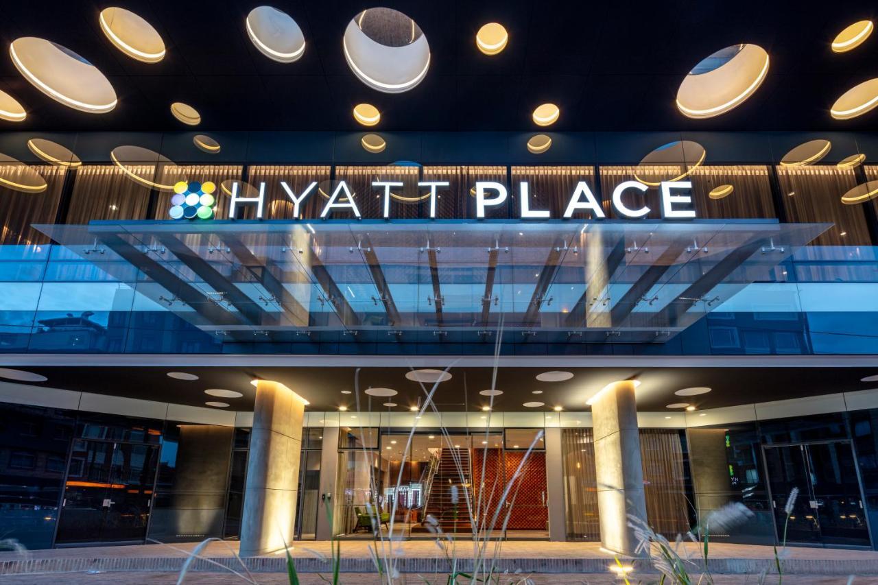 Hyatt Place Convention Center 4*