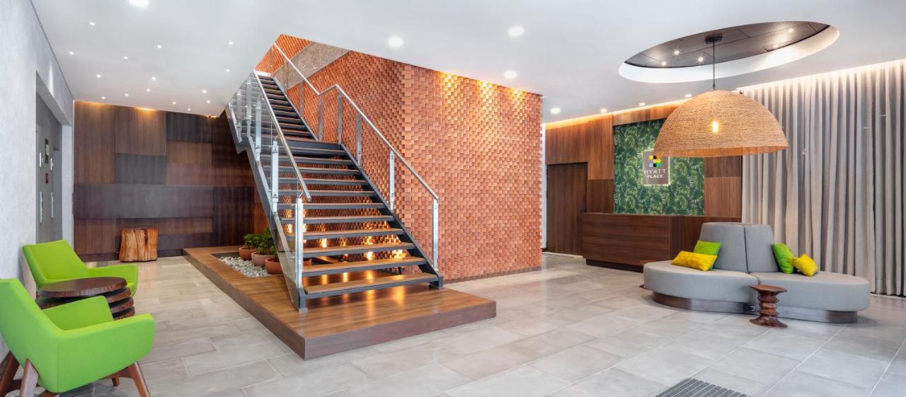 Hyatt Place Convention Center 4*