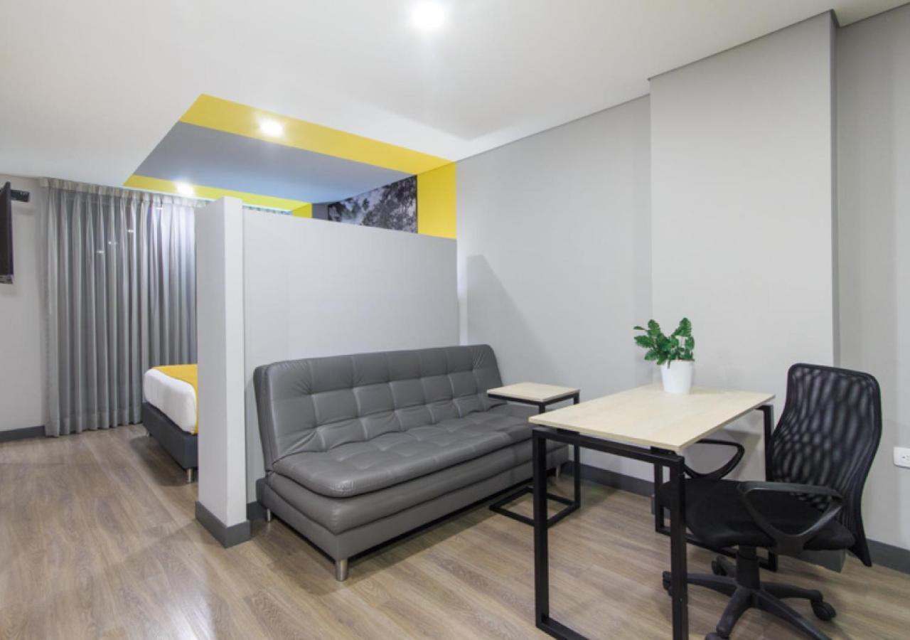 Gio 4* Bogota