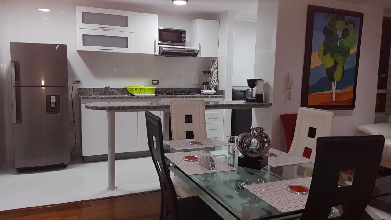 Amoblado Ciudad Salitre Apartment *