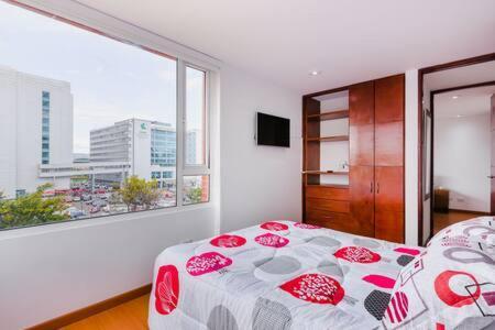 Amoblado Ciudad Salitre Apartment