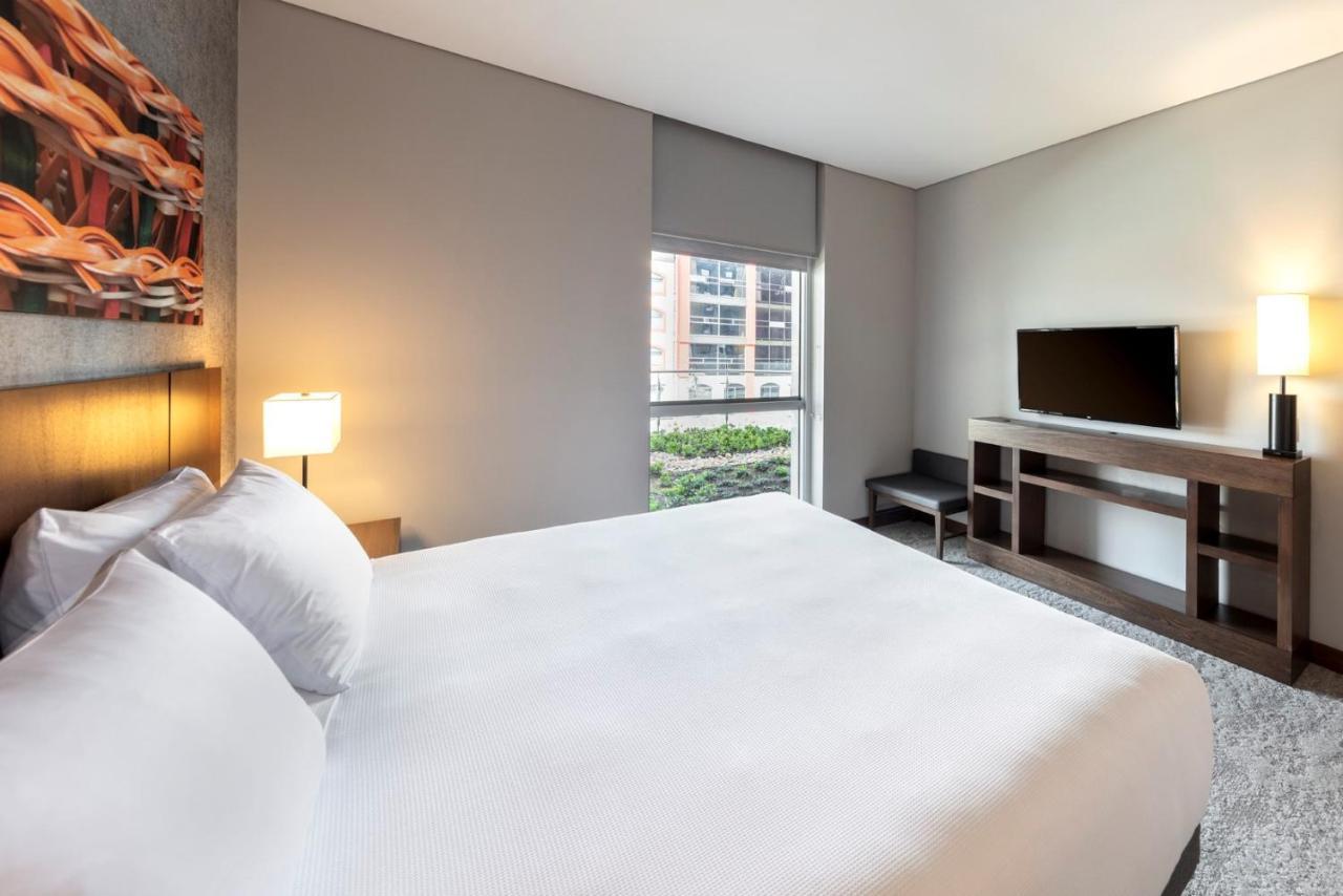 Hyatt Place Convention Center 4*
