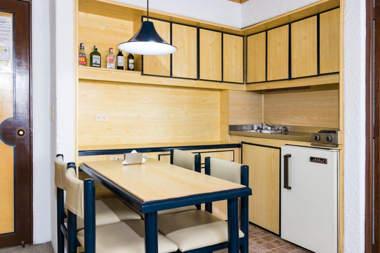 Aparthotel Real 97 3*