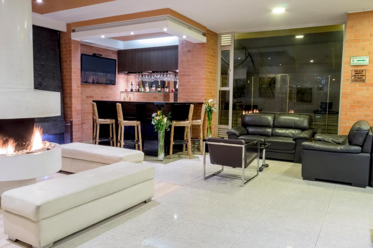 Regency La Feria Hotel 3*