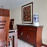 Aparta-estudio Travel 63