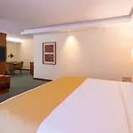 Ghl Hotel Capital