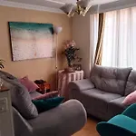 Hermosa Habitacion Cerca Al Aeropuerto