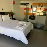Hotel Planeta 3