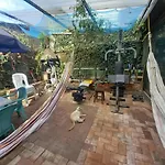 Amplia Casa Familiar