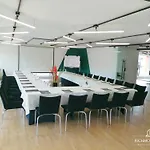 Richmond Suites Hotel