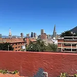 Apto En La Candelaria Centro Con Todo Lo Necesario