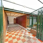 Touristic House Saenz