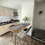 Brand-New Apartment Accommodating Up To 5 Guests, Located In The Northern Sector Of Bogota