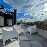 Art Homes 85