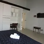 Casa De Huespedes Shalom Victoria
