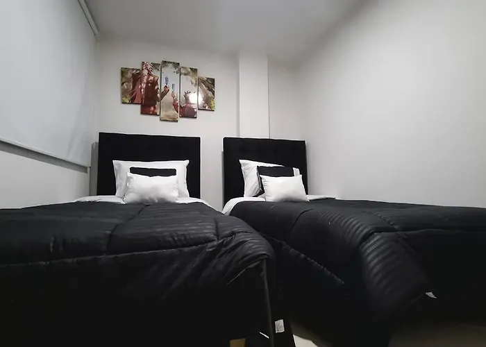 Luminoso Y Confortable Apt. A 6 Minutos Del Aeropuerto El Dorado.