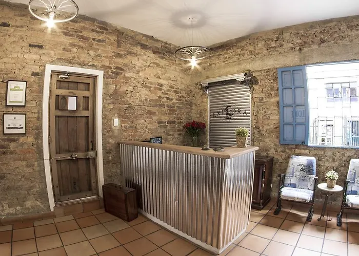 Explora Hostels