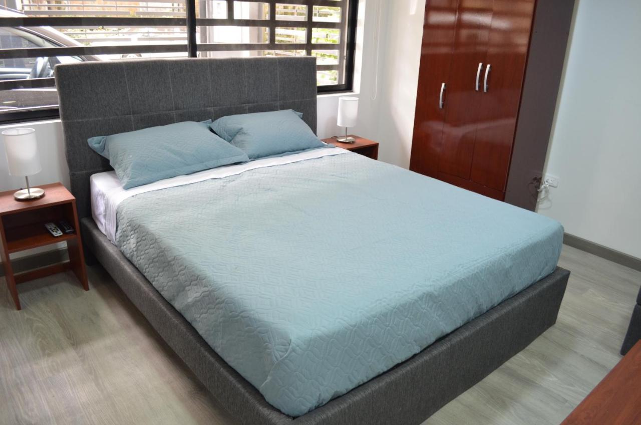 Bellos, Modernos Apartamentos, La Ubicacion Perfecta En Bogota, Colombia *