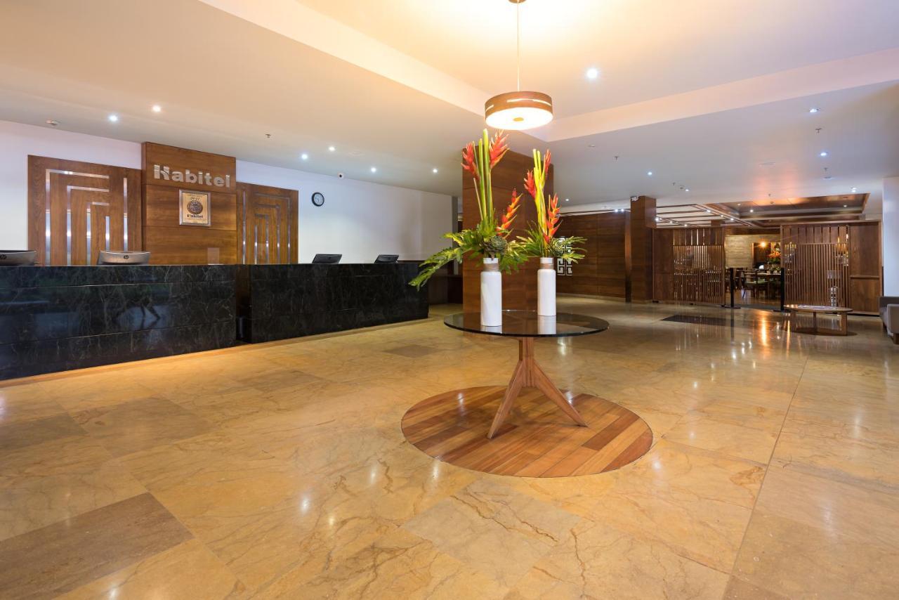 Habitel Select Hotel 3*