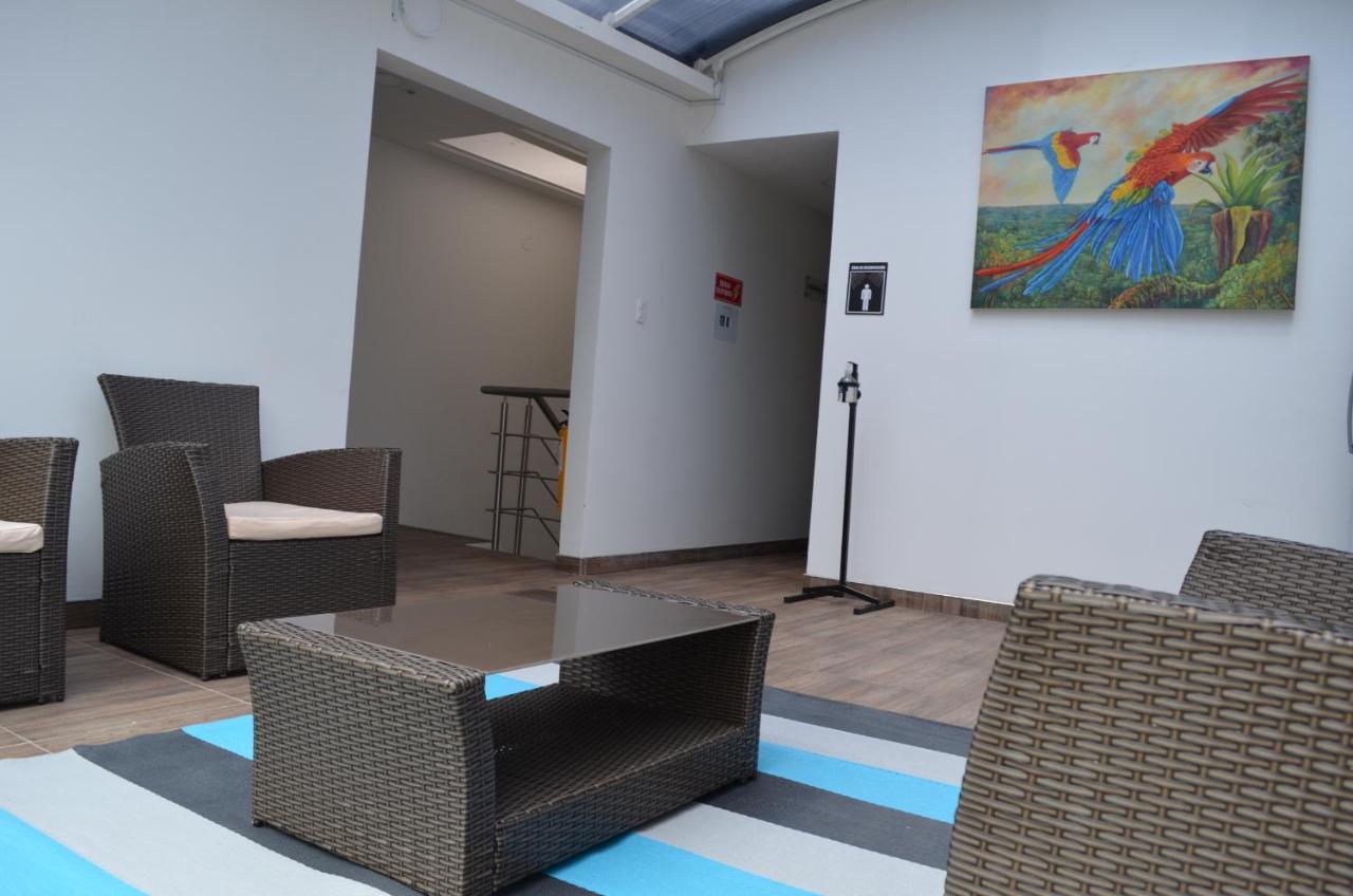 Bellos, Modernos Apartamentos, La Ubicacion Perfecta En Bogota, Colombia *
