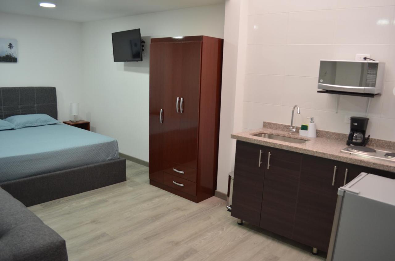 Bellos, Modernos Apartamentos, La Ubicacion Perfecta En Bogota, Colombia *