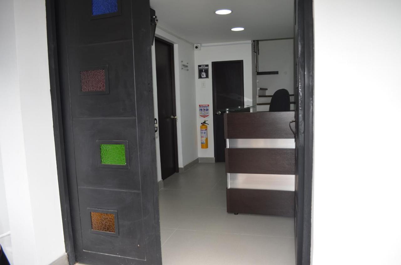 Bellos, Modernos Apartamentos, La Ubicacion Perfecta En Bogota, Colombia *