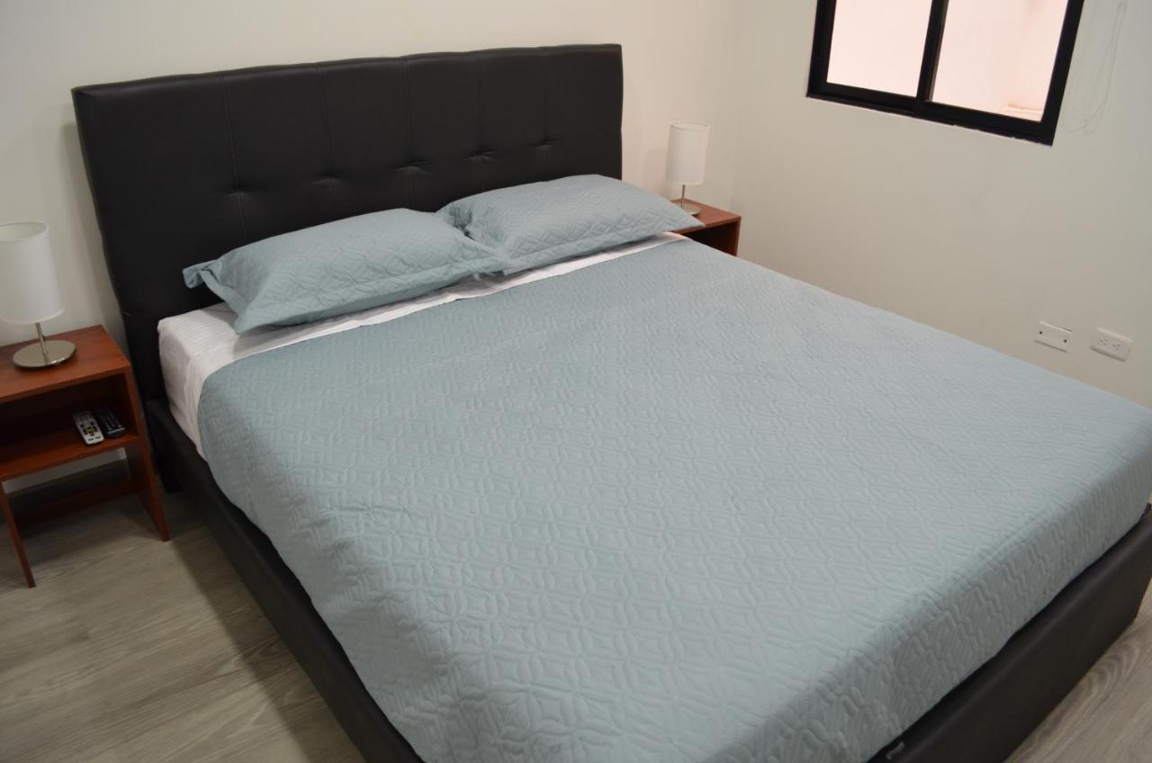 Bellos, Modernos Apartamentos, La Ubicacion Perfecta En Bogota, Colombia *