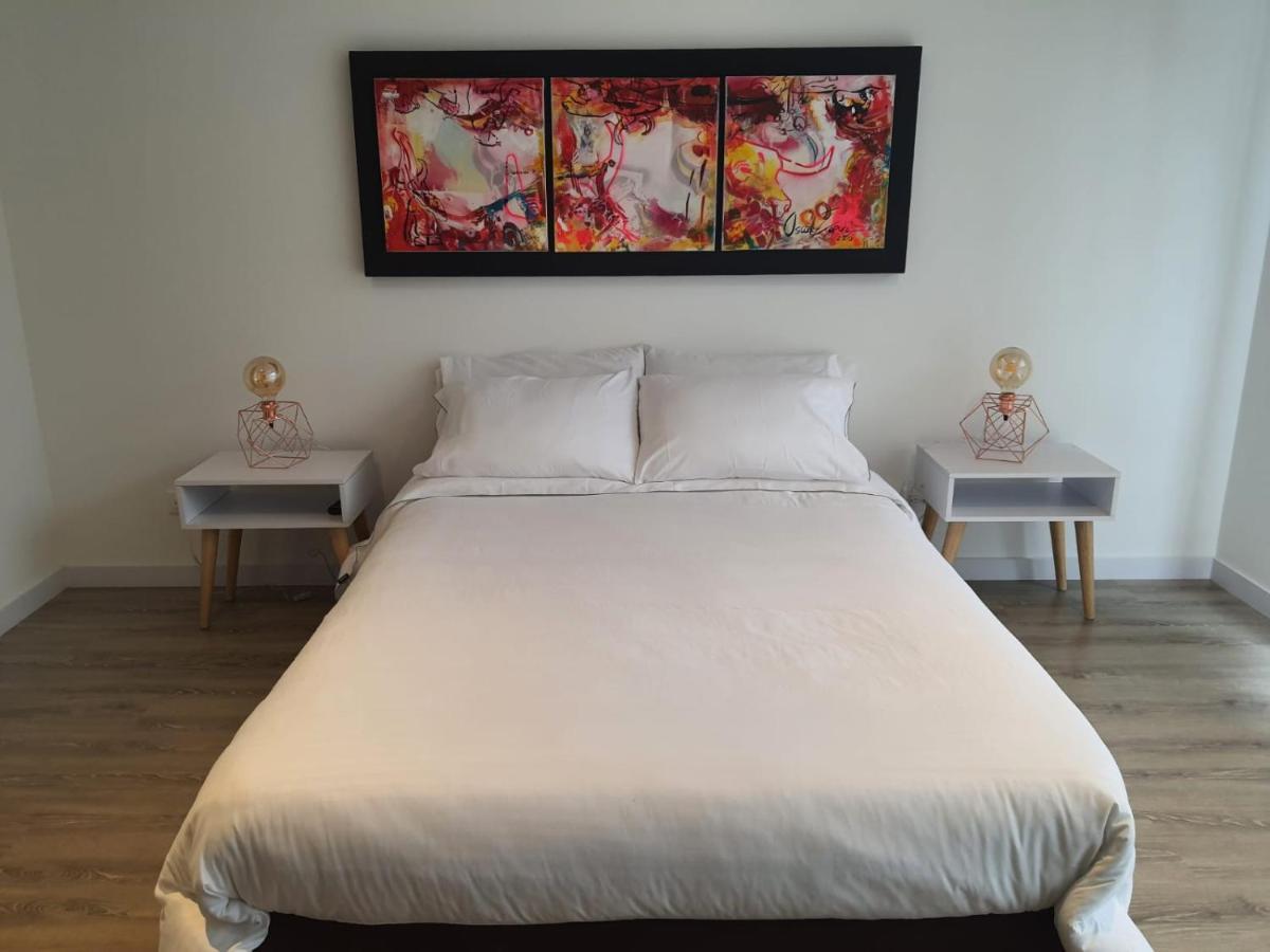 En - Apartamento Amoblado Centro Internacional Apartment