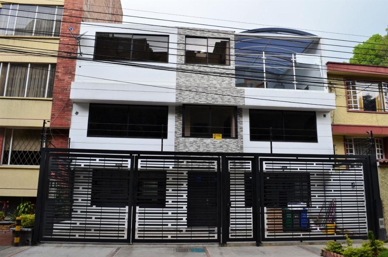Bellos, Modernos Apartamentos, La Ubicacion Perfecta En Bogota, Colombia *