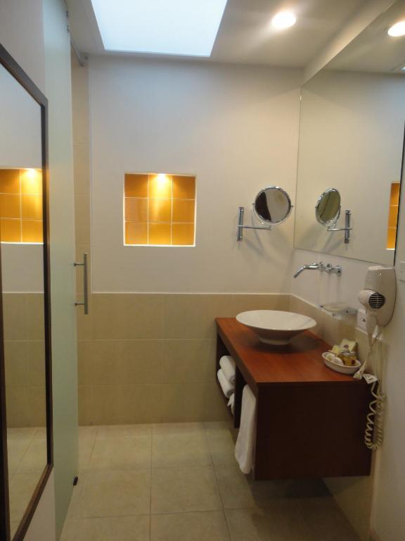 Bed & Breakfast La Mansion 3*