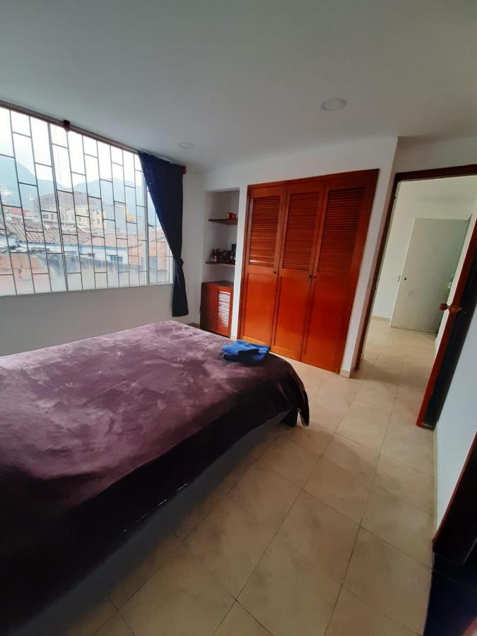 Comodo Aparta Estudio * Bogota