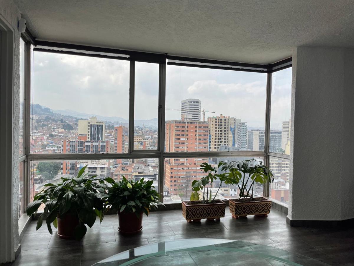 Superb Downtown Penthouse In *