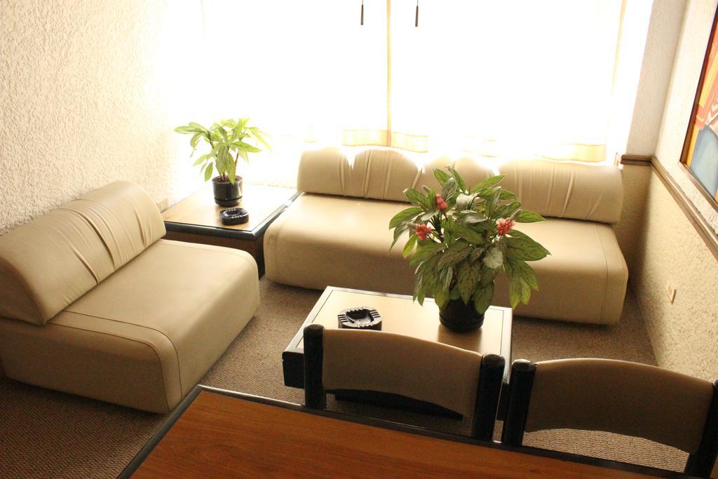 Aparthotel Real 85