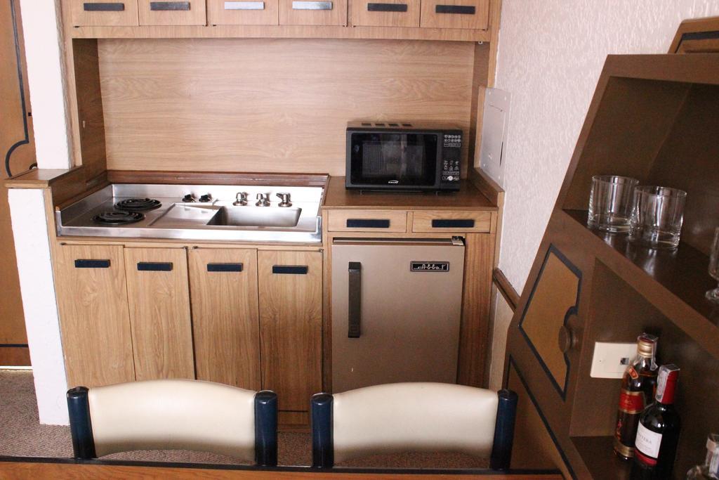 Aparthotel Real 85