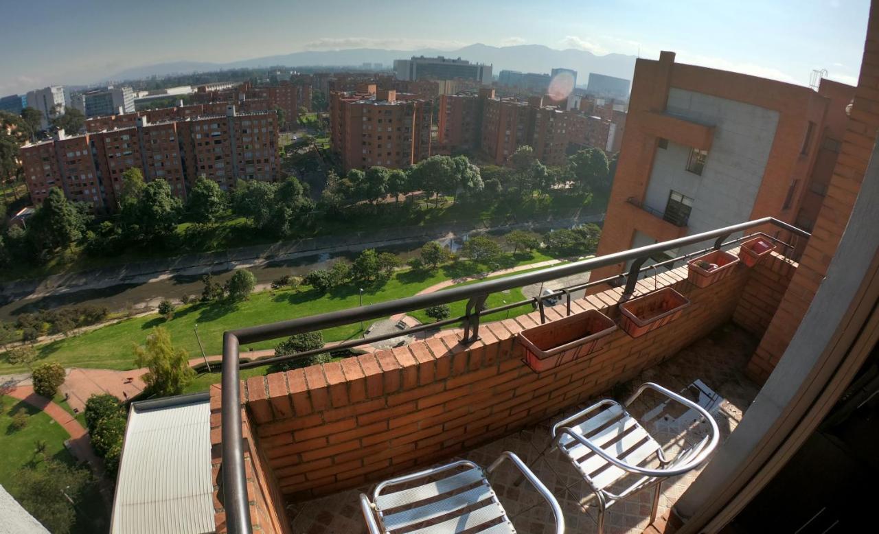 Apartamento Park Way Embajada *