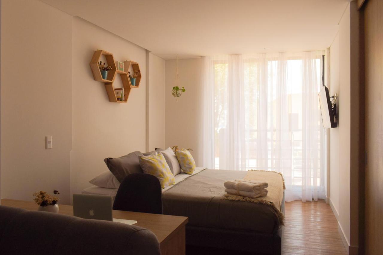 Moderno Loft Con Balcon En El Centro Historico Junto Al Externado *