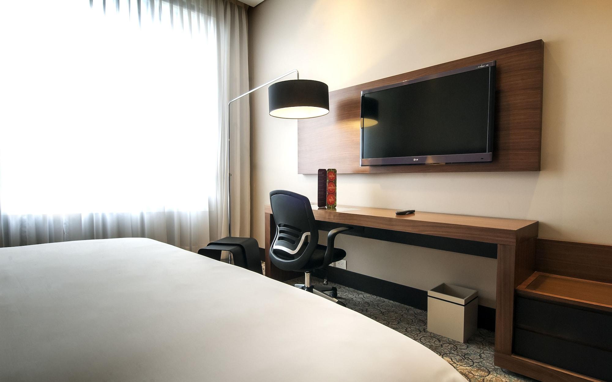 Doubletree By Hilton Parque 93 Bogota
