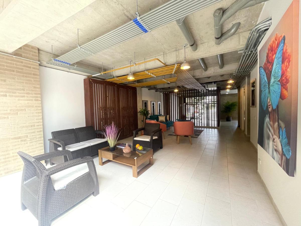 Multi Lofts 4 - St. Louis Movistar Arena Bogota