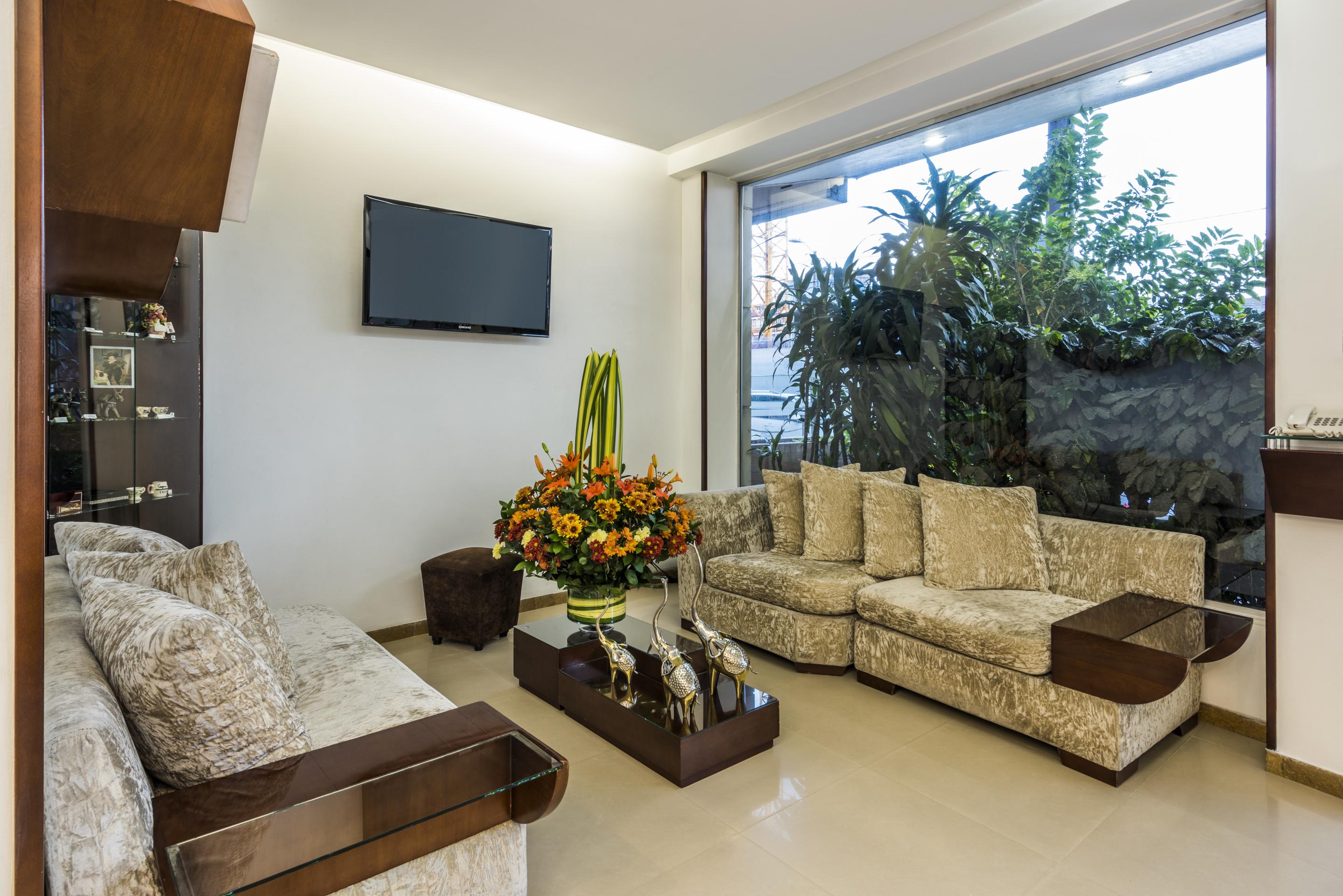 Hotel Platinum 4*