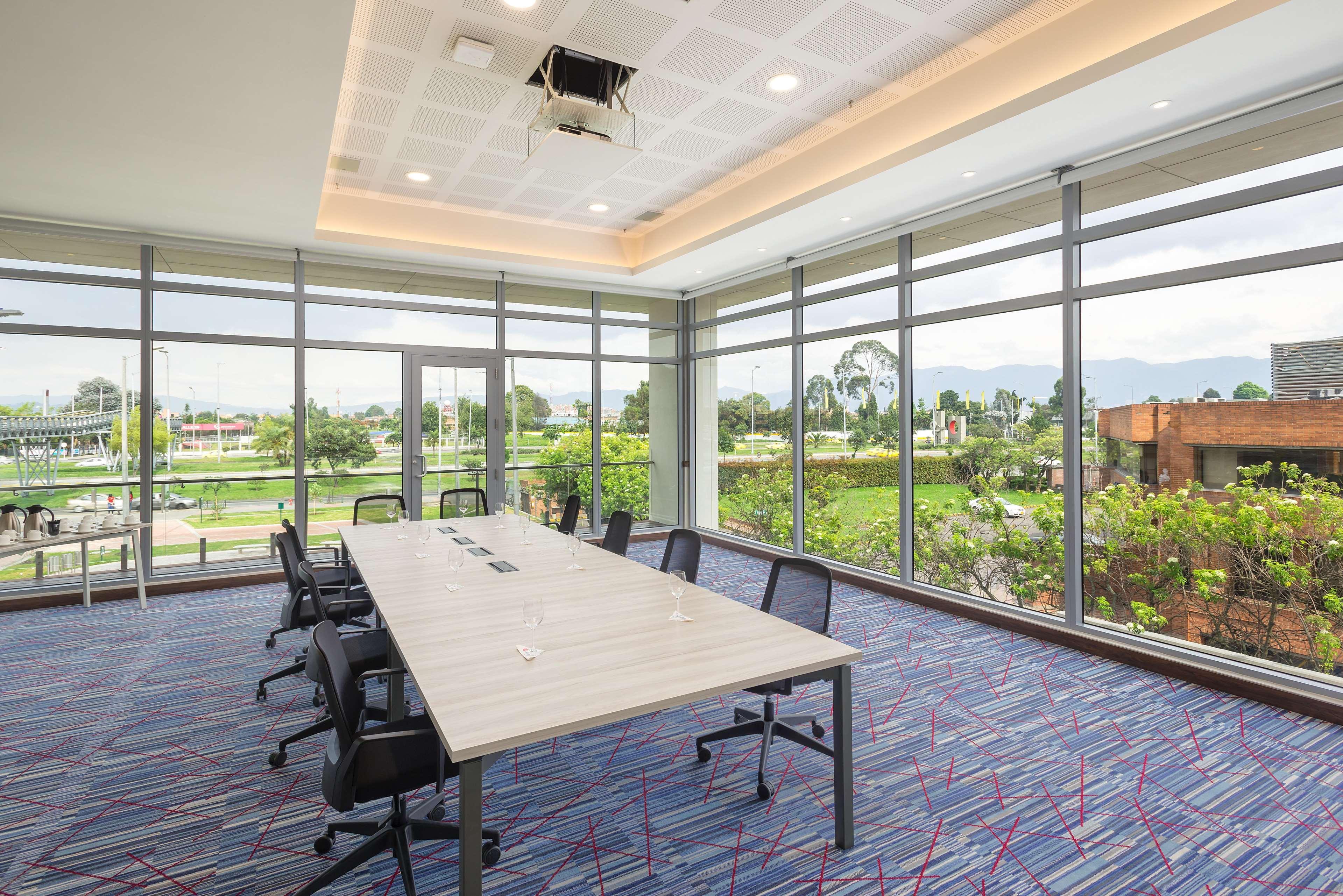 Hilton Garden Airport Hotel Bogota