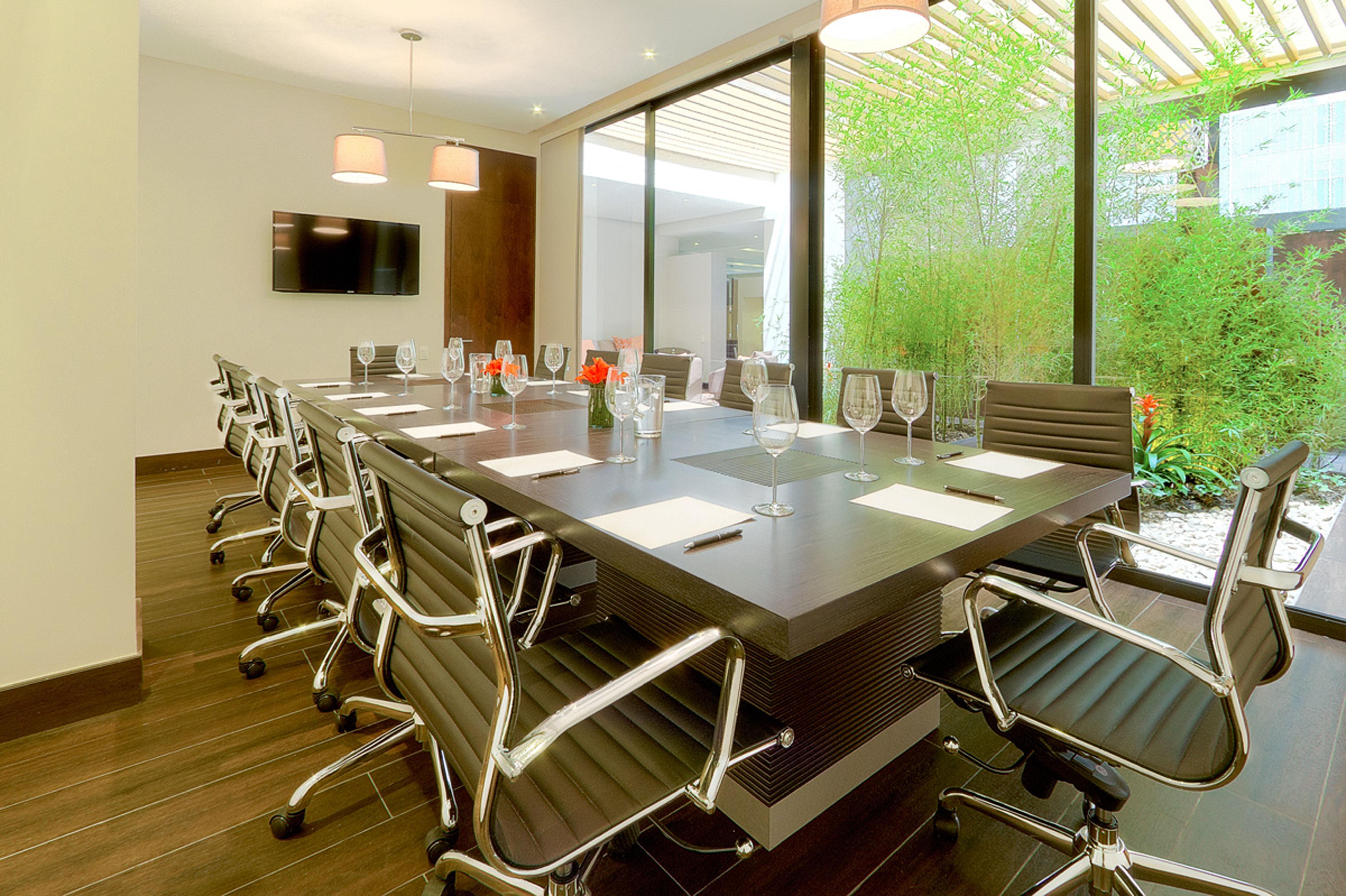 93 Luxury By Preferred 5* Bogota